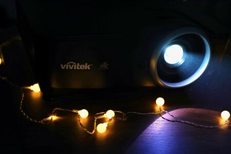 pjtime.com 行业新闻 vivitek