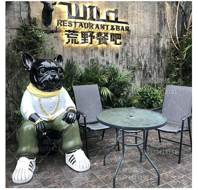 万硕 大型玩偶电影商场雕塑装饰摆件 玻璃钢雕塑 来图定制